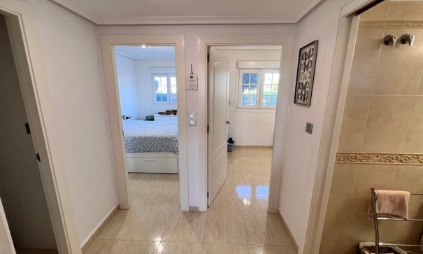 Herverkoop - Apartement Flat -
Guardamar del Segura - EL RASO