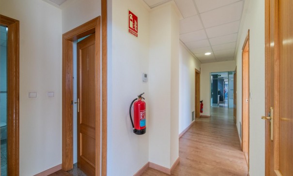 Location longue durée - Commercieel -
Orihuela Costa - Playa Flamenca