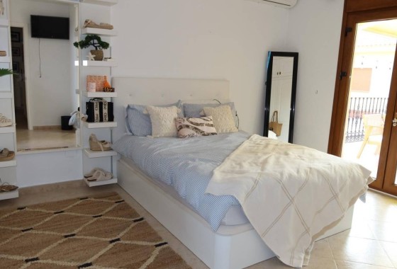 Sale - Detached Villa -
Orihuela