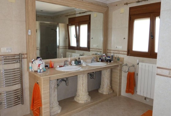 Sale - Detached Villa -
Orihuela