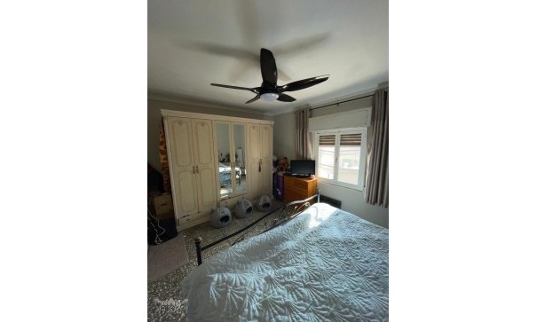 Herverkoop - Stadswoning -
Pinoso - Pinoso Alicante