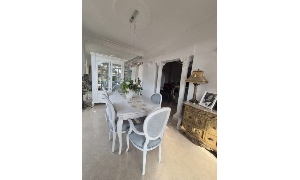 Herverkoop - Finca Landelijk pand -
Daya Vieja