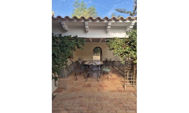 Herverkoop - Finca Landelijk pand -
Daya Vieja