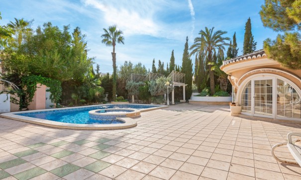 Herverkoop - Villa -
Ciudad Quesada - Rojales - Dona Pepa