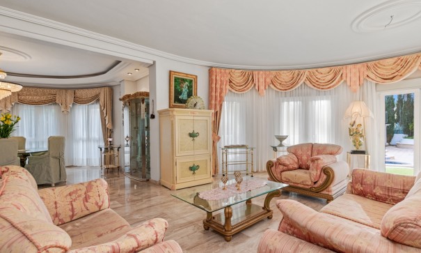 Herverkoop - Villa -
Ciudad Quesada - Rojales - Dona Pepa