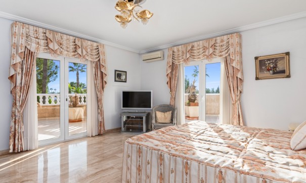 Herverkoop - Villa -
Ciudad Quesada - Rojales - Dona Pepa