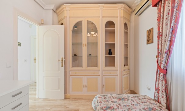 Herverkoop - Villa -
Ciudad Quesada - Rojales - Dona Pepa