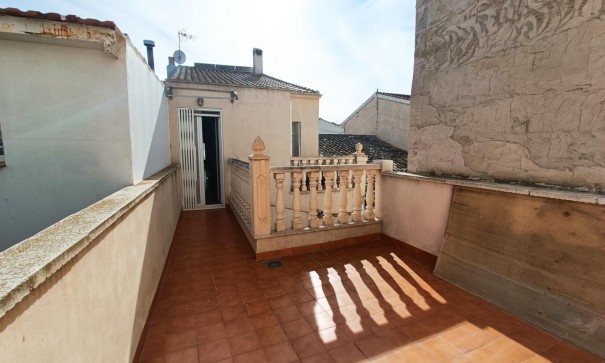 Sale - Town house -
Hondón de los Fráiles