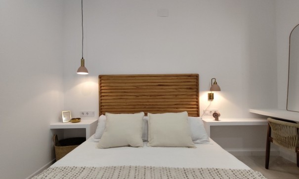 Resale - Stadthaus -
La Siesta