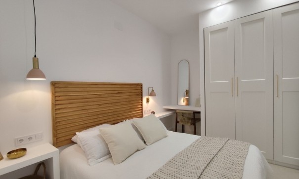 Resale - Stadthaus -
La Siesta