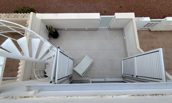 Resale - Stadthaus -
La Siesta