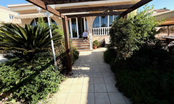 Herverkoop - Vrijstaande Villa -
Ciudad Quesada - Rojales - Rojales