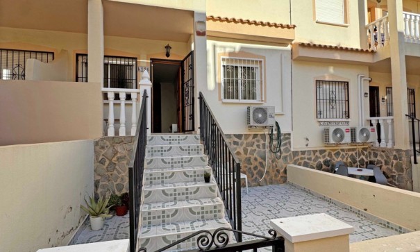 Herverkoop - Apartement Flat -
Orihuela Costa - Playa Flamenca