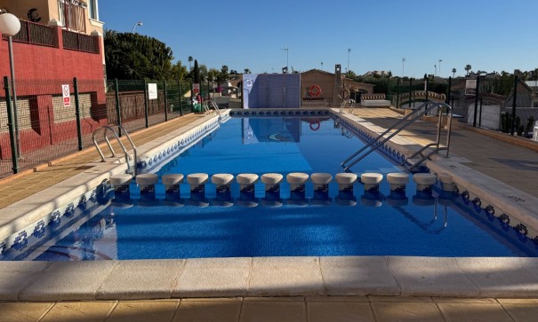 Herverkoop - Apartement Flat -
Orihuela Costa - Playa Flamenca