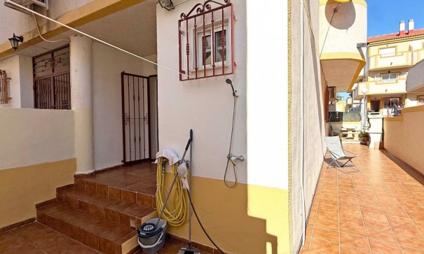 Herverkoop - Stadswoning -
Orihuela Costa - Los Altos
