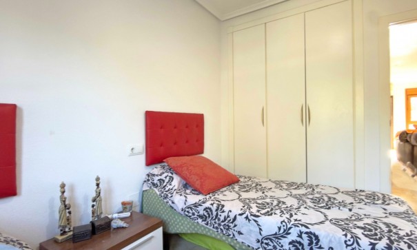 Resale - Stadthaus -
Orihuela Costa - Villamartín