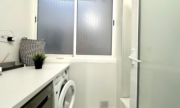 Herverkoop - Apartement Flat -
Orihuela Costa - Playa Flamenca Norte