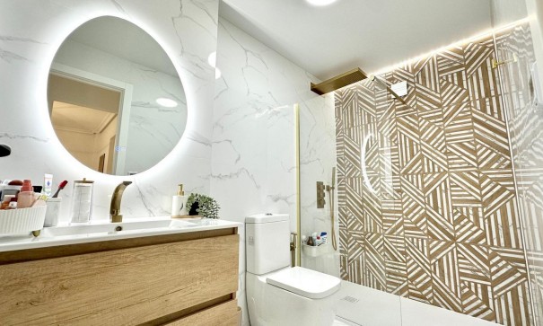 Herverkoop - Apartement Flat -
Orihuela Costa - Playa Flamenca Norte