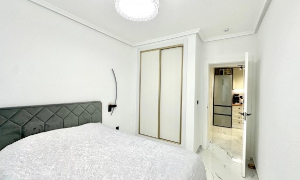 Herverkoop - Apartement Flat -
Orihuela Costa - Playa Flamenca Norte