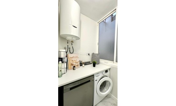 Herverkoop - Apartement Flat -
Orihuela Costa - Playa Flamenca Norte