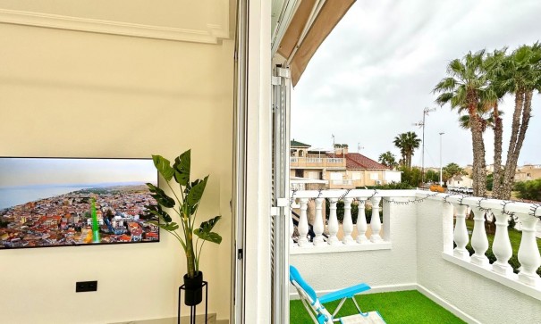 Herverkoop - Apartement Flat -
Orihuela Costa - Playa Flamenca Norte