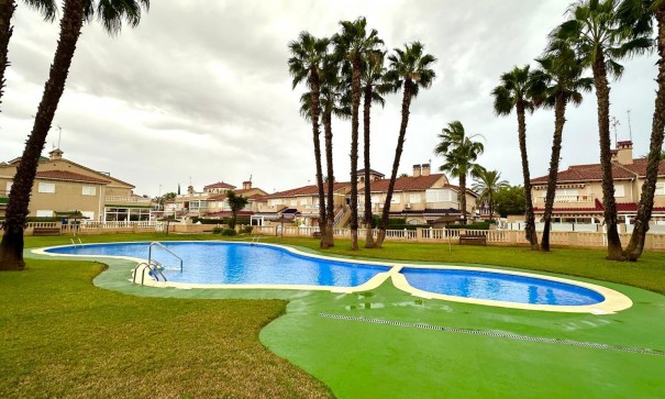 Herverkoop - Apartement Flat -
Orihuela Costa - Playa Flamenca Norte