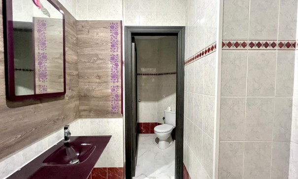 Herverkoop - Commercieel -
Torrevieja - Playa de los Naufragos