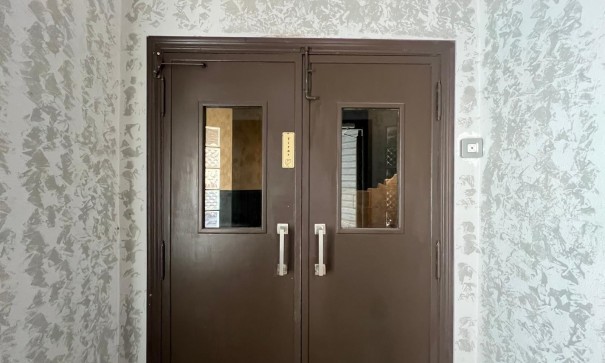 Herverkoop - Commercieel -
Torrevieja - Playa de los Naufragos