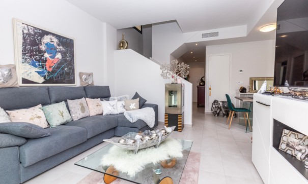 Herverkoop - Vrijstaande Villa -
Villamartín - Pau 26