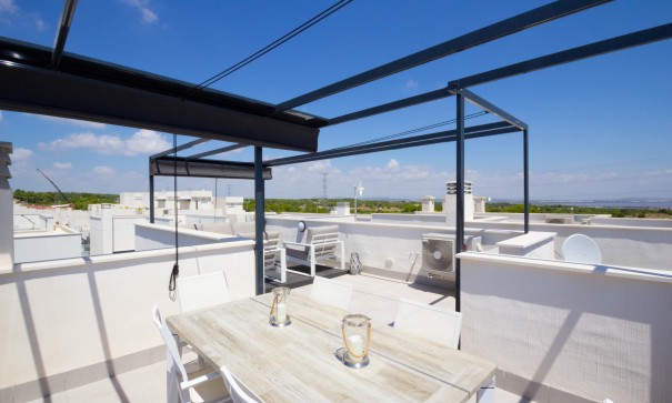 Herverkoop - Vrijstaande Villa -
Villamartín - Pau 26