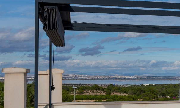 Herverkoop - Vrijstaande Villa -
Villamartín - Pau 26