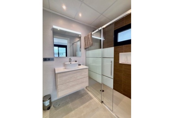 Sale - Detached Villa -
Benijofar