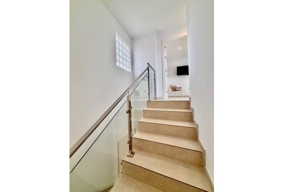 Sale - Detached Villa -
Benijofar