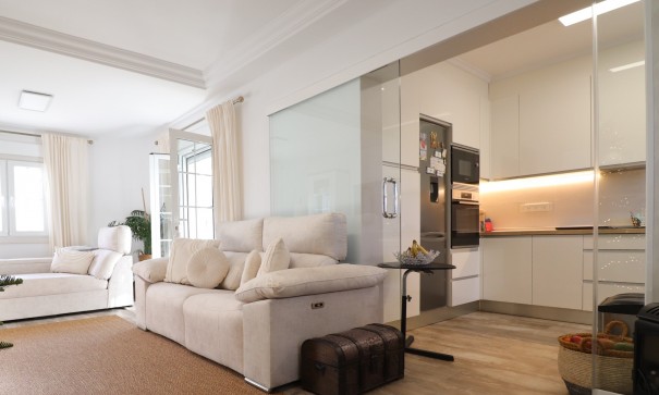 Resale - Freistehende Villa -
Orihuela Costa - Villamartin