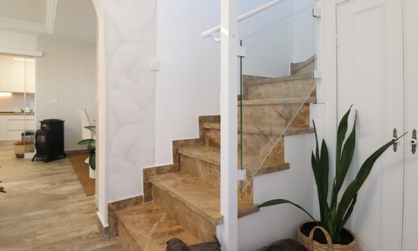 Resale - Freistehende Villa -
Orihuela Costa - Villamartin