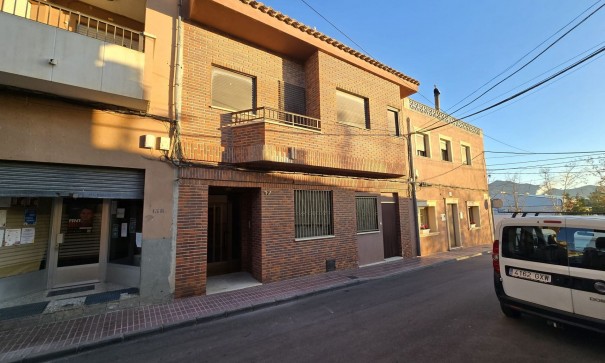 Sale - Town house -
Salinas
