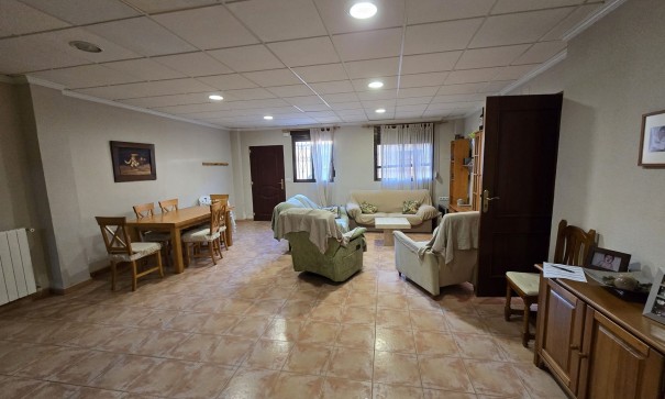 Sale - Town house -
Salinas