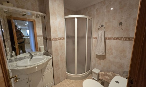 Sale - Town house -
Salinas