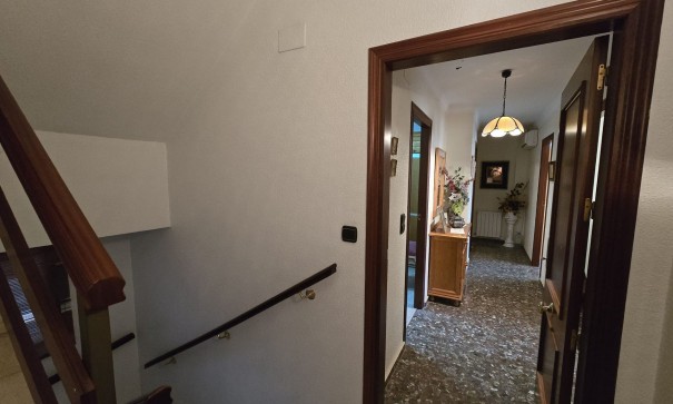 Sale - Town house -
Salinas