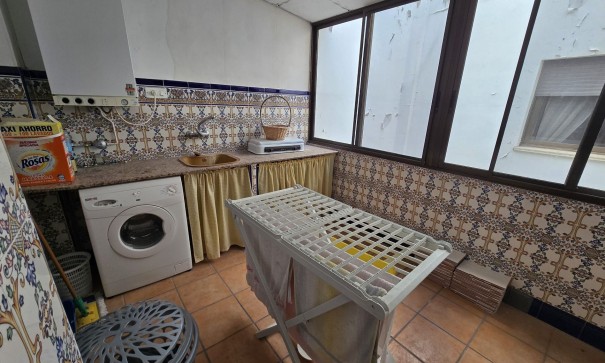 Sale - Town house -
Salinas