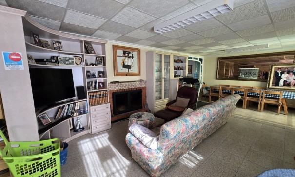 Venta - Chalet Independiente -
Villena