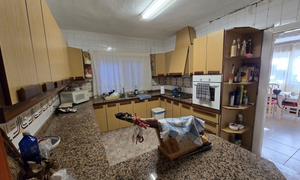 Venta - Chalet Independiente -
Villena