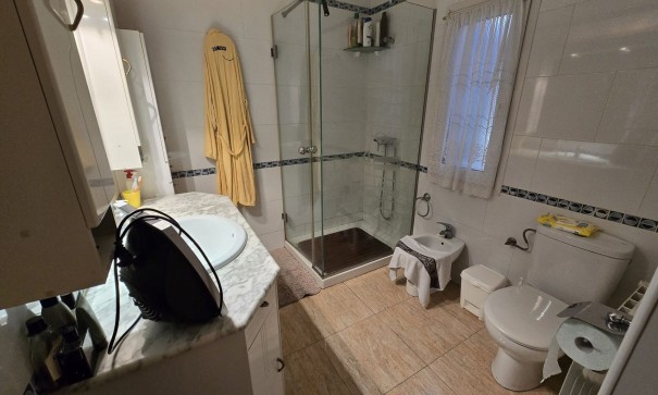 Venta - Chalet Independiente -
Villena