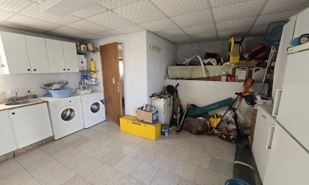 Venta - Chalet Independiente -
Villena