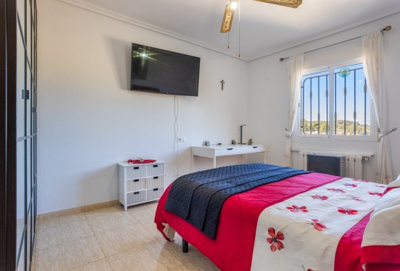 Herverkoop - Finca Landelijk pand -
La Zarza