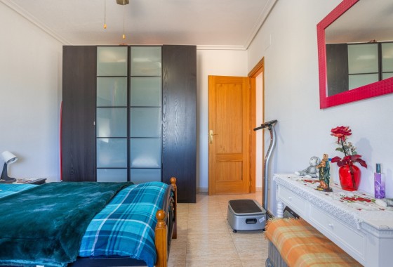 Herverkoop - Finca Landelijk pand -
La Zarza