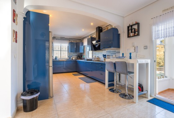 Herverkoop - Finca Landelijk pand -
La Zarza