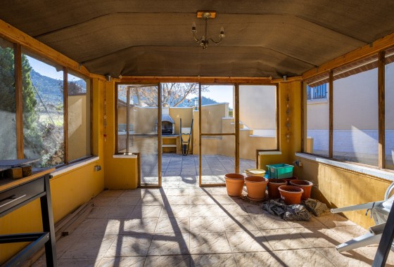 Herverkoop - Finca Landelijk pand -
La Zarza