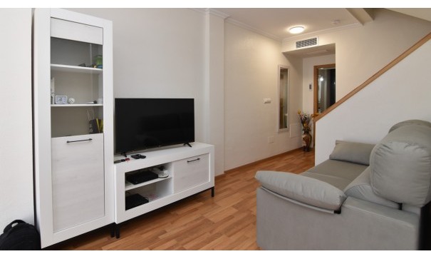 Återförsäljning - Radhus -
Guardamar del Segura