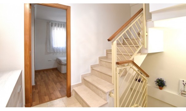 Återförsäljning - Radhus -
Guardamar del Segura